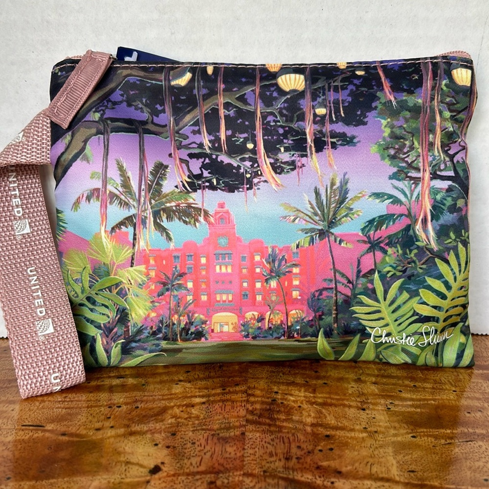 UNITED AIRLINES Hawaii Christie Shinn Art Royal Hawaiian Hotel Travel Pouch